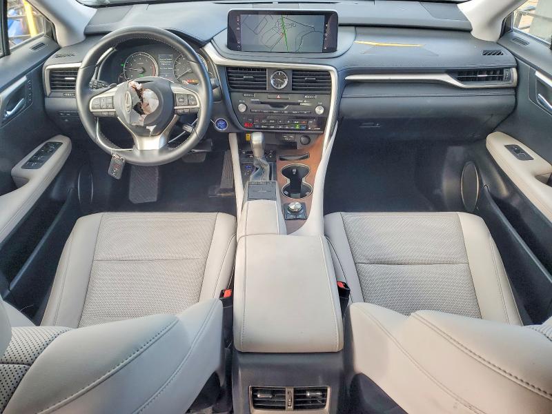 Photo 8 from auction – 2022 LEXUS RX with VIN JTJHGKFA2N2026750