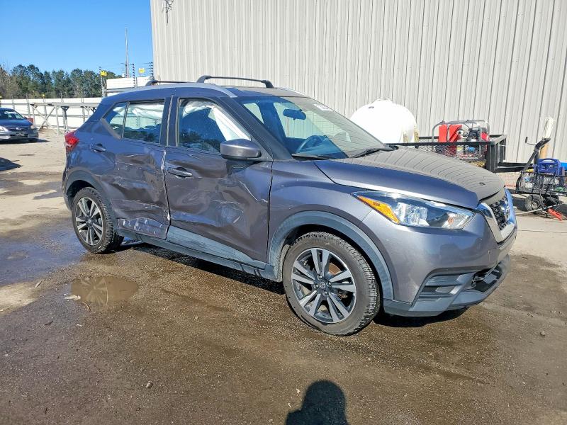 Photo 4 from auction – 2019 NISSAN KICKS S with VIN 3N1CP5CU7KL523822