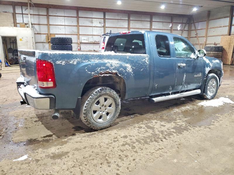 Photo 3 from auction – 2011 GMC SIERRA K15 with VIN 1GTR2VE34BZ164173