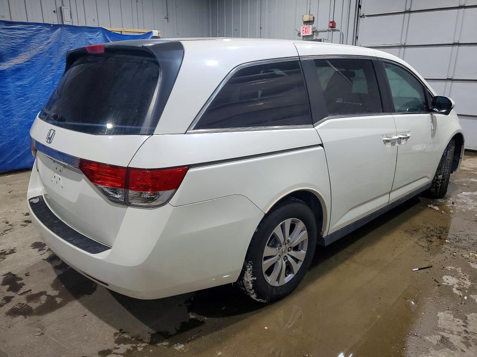 Photo 3 from auction – 2017 HONDA ODYSSEY with VIN 5FNRL5H63HB015447