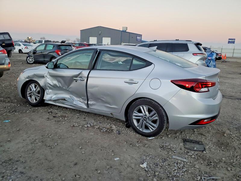 Photo 2 from auction – 2019 HYUNDAI ELANTRA SE with VIN 5NPD84LF2KH414341