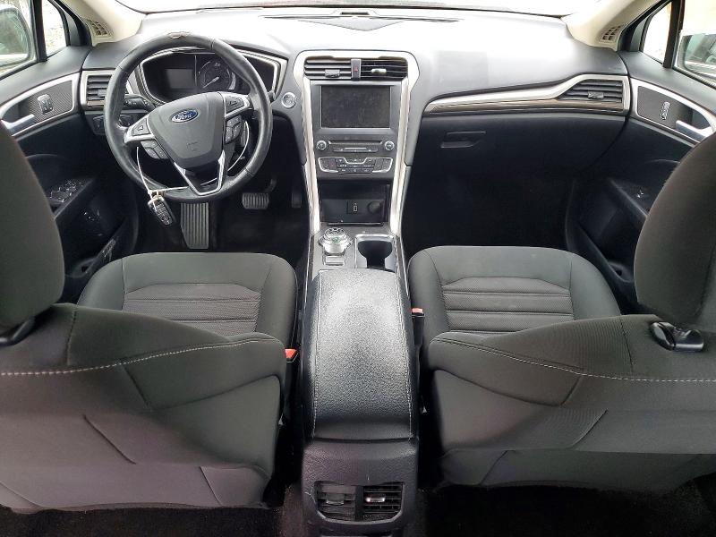 Photo 8 from auction – 2018 FORD FUSION with VIN 3FA6P0LUXJR118875