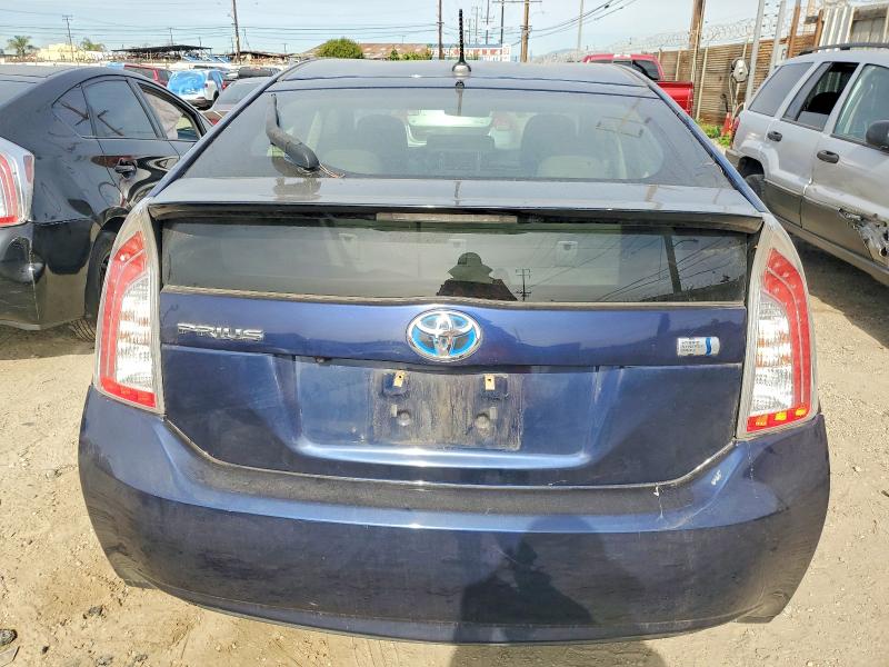 Photo 6 from auction – 2014 TOYOTA PRIUS with VIN JTDKN3DU7E0388246