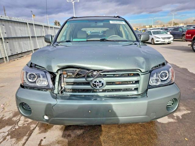 Photo 5 from auction – 2005 TOYOTA HIGHLANDER with VIN JTEEP21A750123415