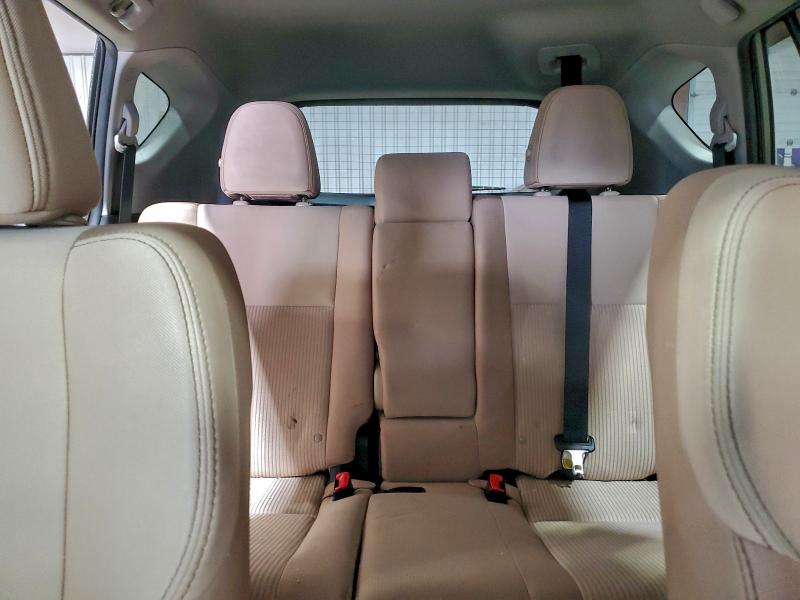 Photo 10 from auction – 2014 TOYOTA RAV4 XLE with VIN 2T3RFREV2EW155053