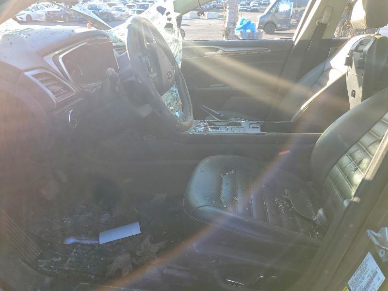 Photo 7 from auction – 2020 FORD FUSION SEL with VIN 3FA6P0CD2LR175719