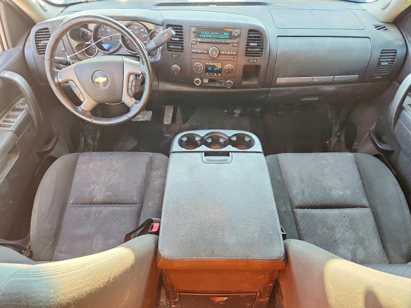 Photo 8 from auction – 2011 CHEVROLET SILVERADO with VIN 1GCRKSE33BZ183036