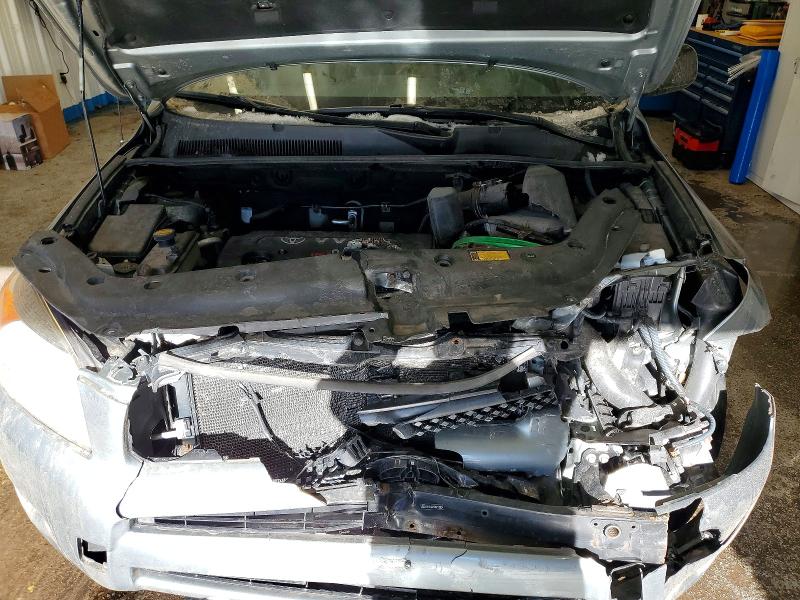 Photo 12 from auction – 2007 TOYOTA RAV4 with VIN JTMBD33V376031059