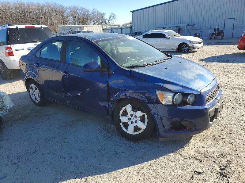 Photo 4 from auction – 2013 CHEVROLET SONIC LS with VIN 1G1JA5SH4D4180236