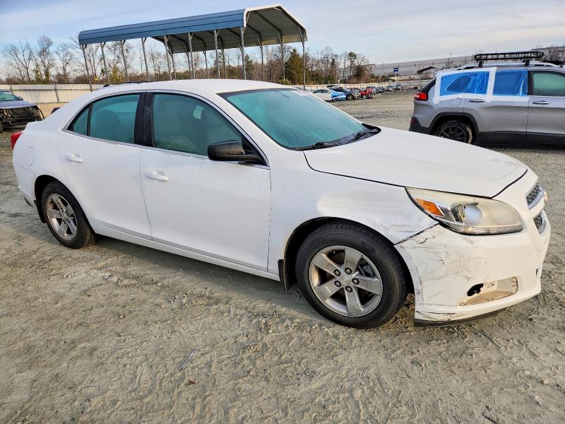 Photo 4 from auction – 2013 CHEVROLET MALIBU LS with VIN 1G11B5SA1DF332025