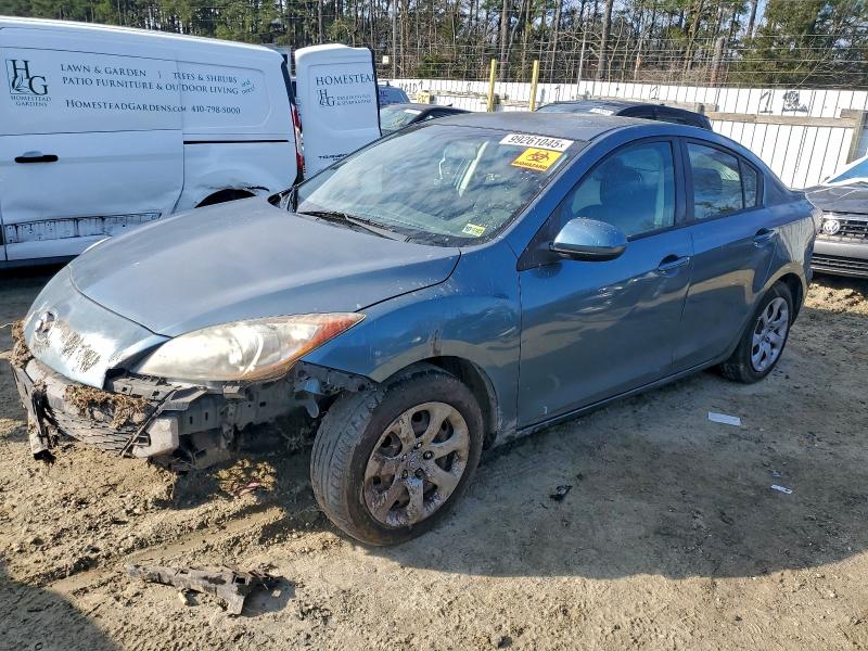 MAZDA 3 I 2011 with VIN JM1BL1UF0B1378045 - Photo from auction