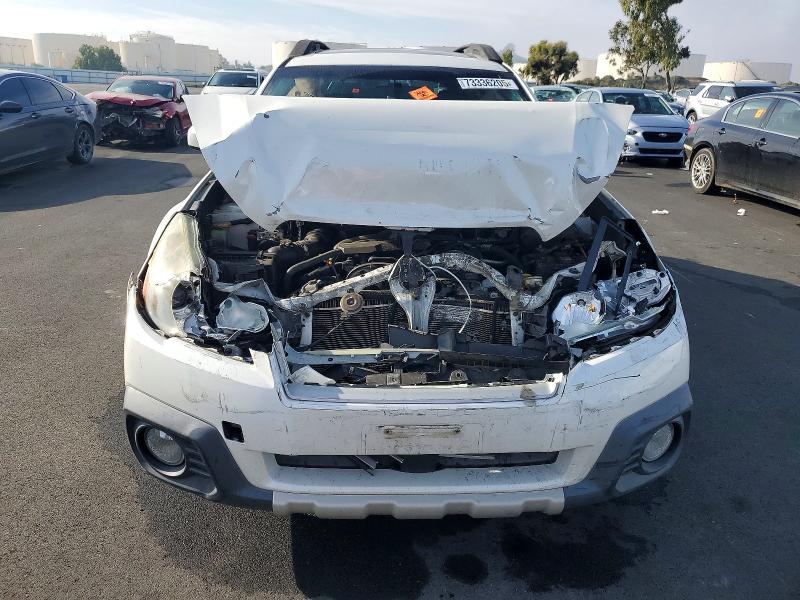 Photo 5 from auction – 2014 SUBARU OUTBACK with VIN 4S4BRBLC3E3313478