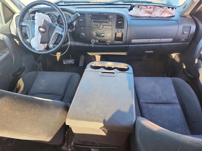 Photo 8 from auction – 2013 CHEVROLET SILVERADO with VIN 3GCPKSE70DG363524