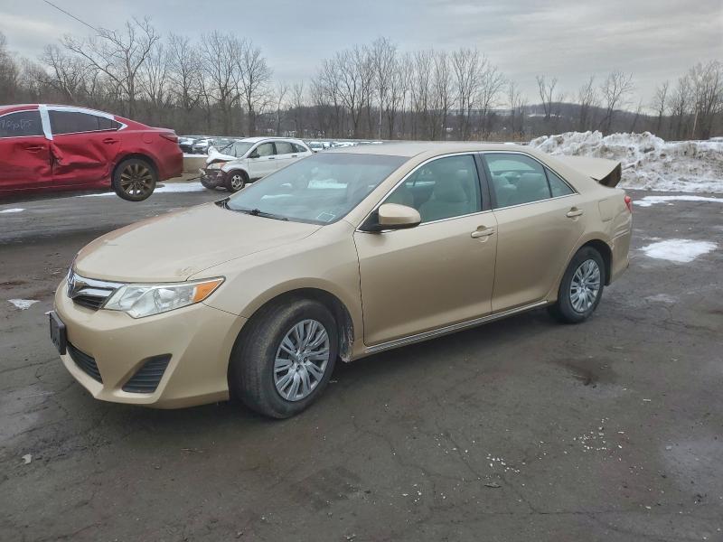 TOYOTA CAMRY BASE 2012 z numerem VIN 4T1BF1FKXCU047731 - Zdjęcie z aukcji