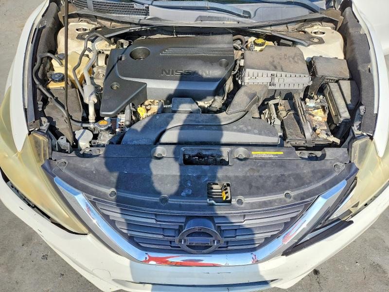 Photo 11 from auction – 2016 NISSAN ALTIMA 2.5 with VIN 1N4AL3AP2GC175194