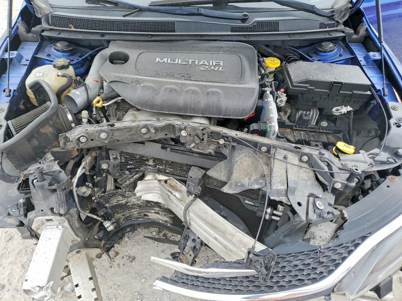 Photo 11 from auction – 2015 CHRYSLER 200 with VIN 1C3CCCAB2FN608950
