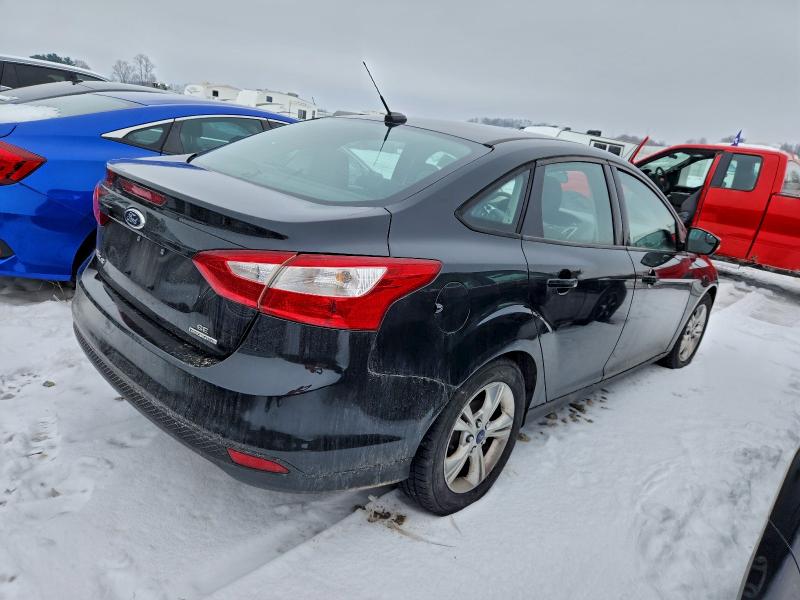 Photo 3 from auction – 2014 FORD FOCUS SE with VIN 1FADP3F23EL372046