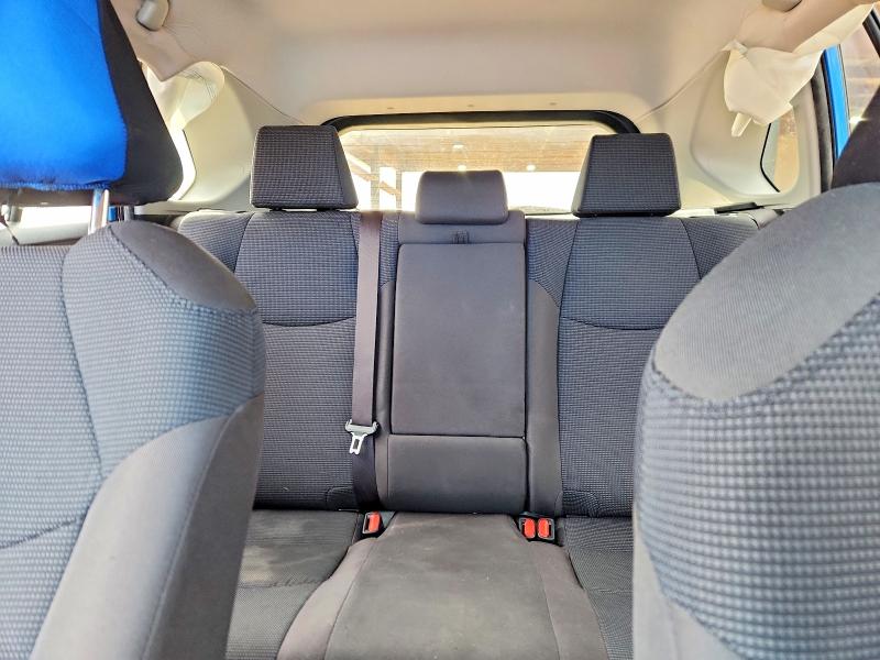Photo 10 from auction – 2020 TOYOTA RAV4 LE with VIN JTMH1RFV1LD057389