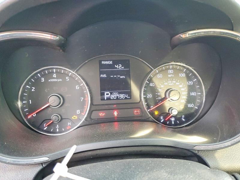 Photo 9 from auction – 2016 KIA FORTE with VIN KNAFX4A64G5445755