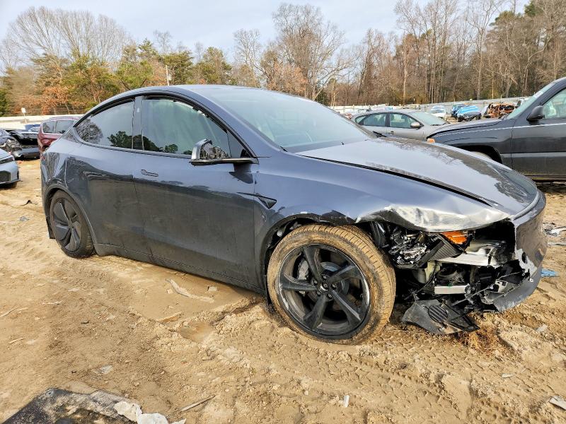 Photo 4 from auction – 2026 TESLA MODEL Y with VIN 7SAYGDEE7TA478660