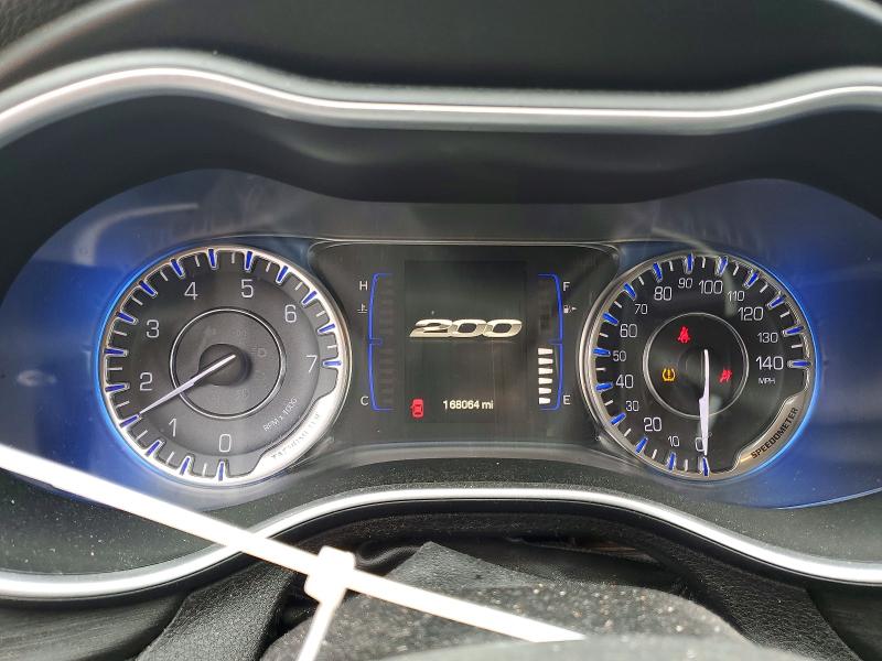 Photo 9 from auction – 2015 CHRYSLER 200 LIMITE with VIN 1C3CCCAB8FN538418