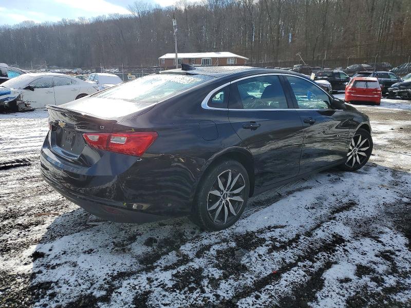 Photo 3 from auction – 2017 CHEVROLET MALIBU with VIN 1G1ZE5ST8HF182089