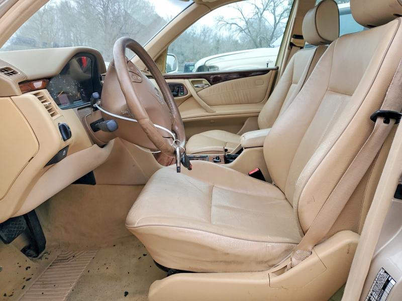Photo 7 from auction – 2002 MERCEDES-BENZ E-CLASS with VIN WDBJF70J62B434028