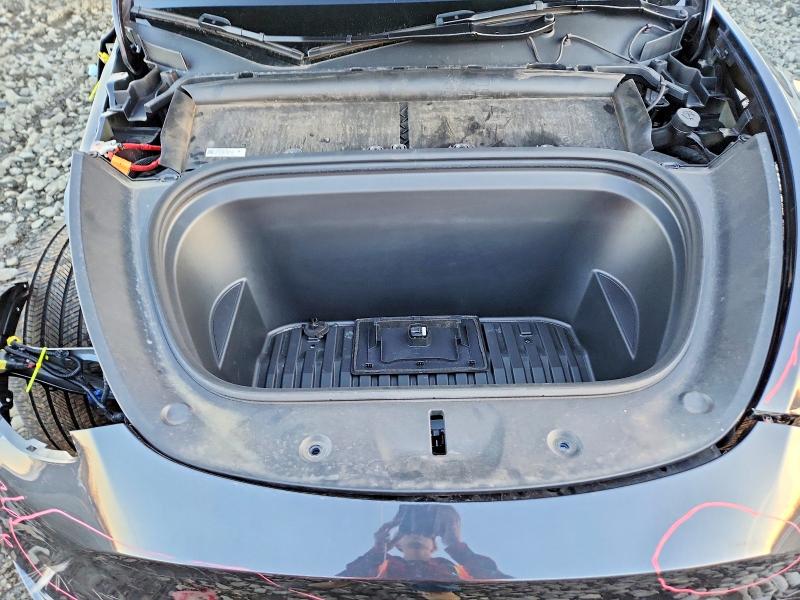 Photo 11 from auction – 2024 TESLA MODEL Y with VIN 7SAYGDED3RF128851