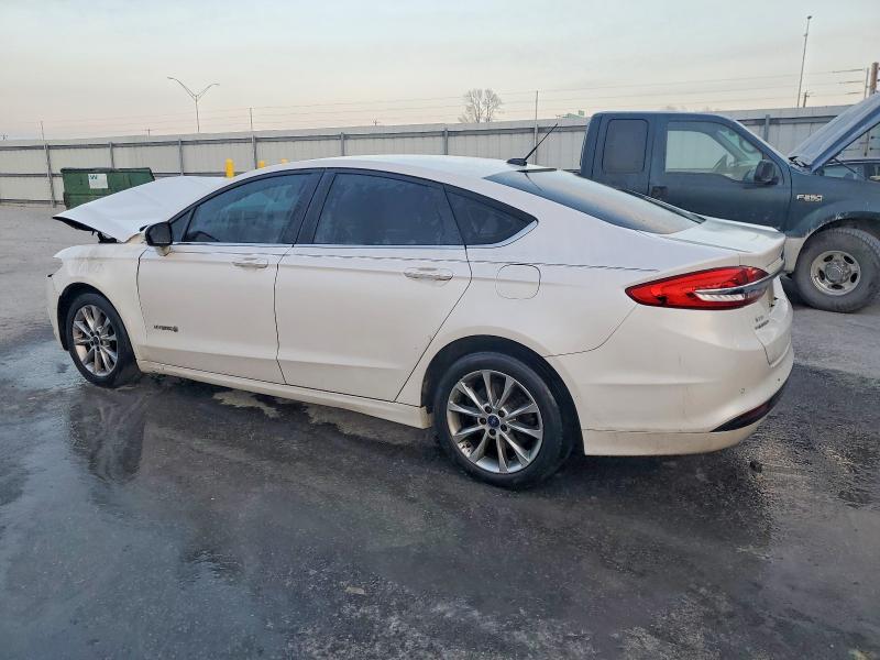 Photo 2 from auction – 2017 FORD FUSION SE with VIN 3FA6P0LU6HR243978