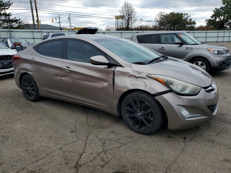 Photo 4 from auction – 2014 HYUNDAI ELANTRA SE with VIN 5NPDH4AE1EH457342