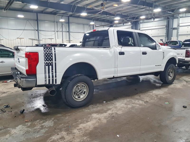 Photo 3 from auction – 2017 FORD F250 SUPER with VIN 1FT7W2BT7HEC43545