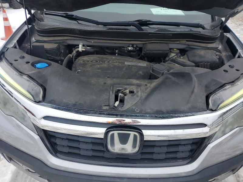 Photo 11 from auction – 2017 HONDA RIDGELINE with VIN 5FPYK3F79HB033876