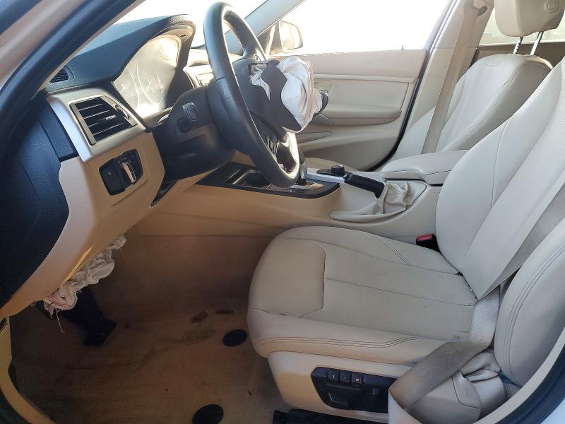 Photo 7 from auction – 2014 BMW 320 with VIN WBA3B1G53ENS77781