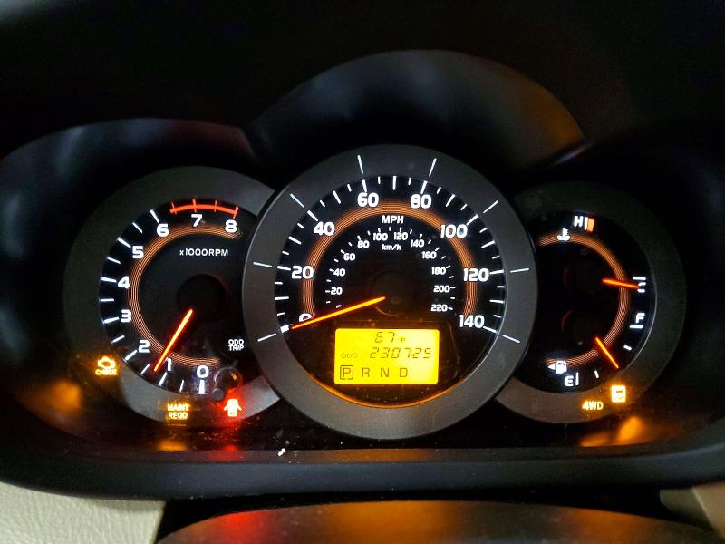 Photo 9 from auction – 2010 TOYOTA RAV4 with VIN JTMBF4DV0AD028282