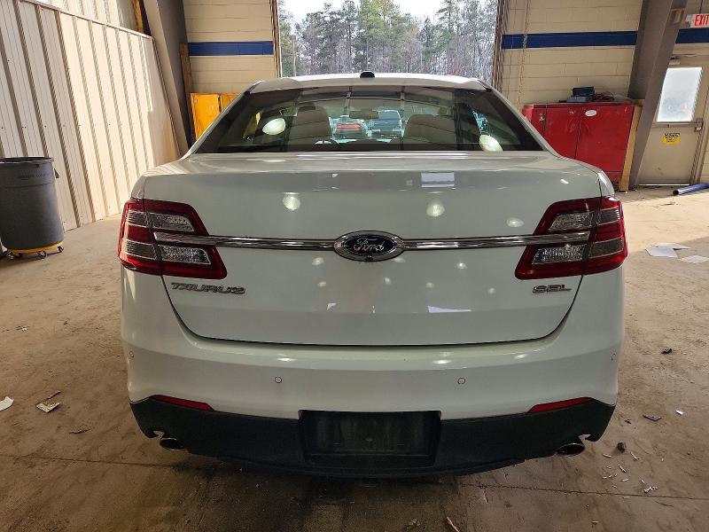 Photo 6 from auction – 2015 FORD TAURUS SEL with VIN 1FAHP2E82FG181309