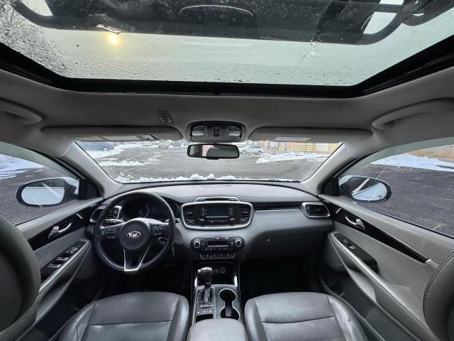Photo 9 from auction – 2016 KIA SORENTO EX with VIN 5XYPHDA51GG100718