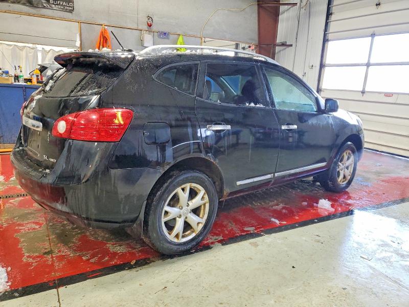 Photo 3 from auction – 2011 NISSAN ROGUE S with VIN JN8AS5MV4BW670785