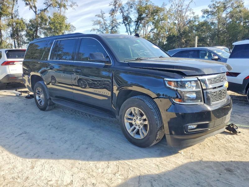 Foto 4 de la subasta – 2017 CHEVROLET SUBURBAN con VIN 1GNSCHKC3HR247601