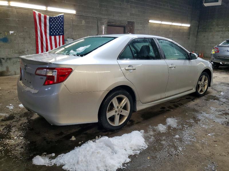 Photo 3 from auction – 2012 TOYOTA CAMRY BASE with VIN 4T1BF1FK5CU081012