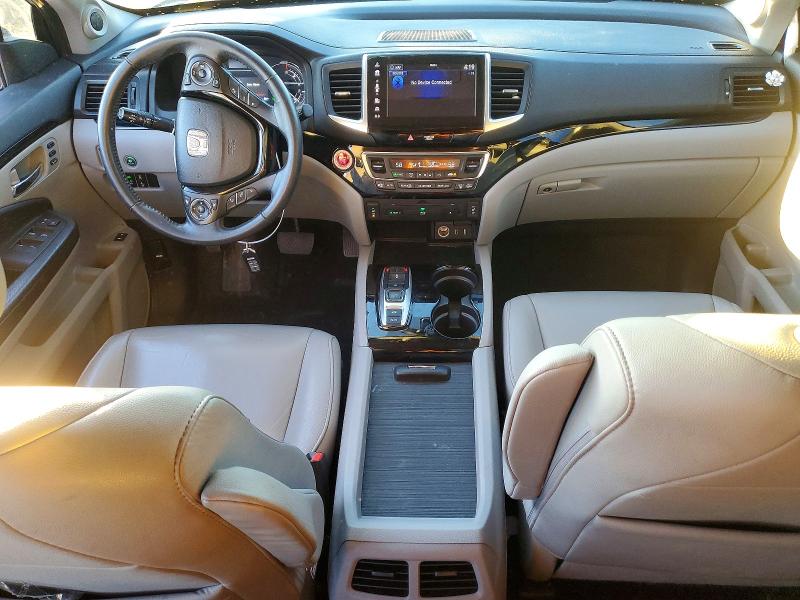 Photo 8 from auction – 2018 HONDA PILOT TOUR with VIN 5FNYF6H92JB069296