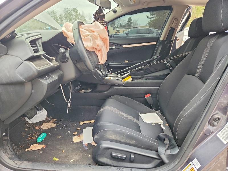 Photo 7 from auction – 2019 HONDA CIVIC with VIN 19XFC1F38KE017020
