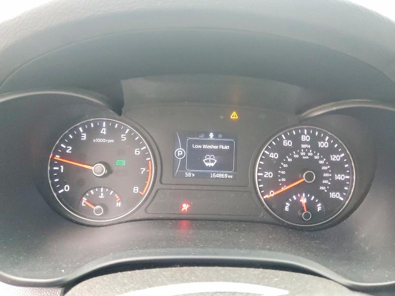 Photo 9 from auction – 2017 KIA OPTIMA with VIN KNAGT4L35H5157117