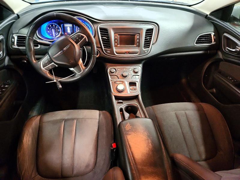 Photo 8 from auction – 2015 CHRYSLER 200 LIMITE with VIN 1C3CCCAB1FN554928
