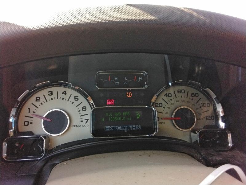 Photo 9 from auction – 2012 FORD EXPEDITION with VIN 1FMJU1H55CEF02777