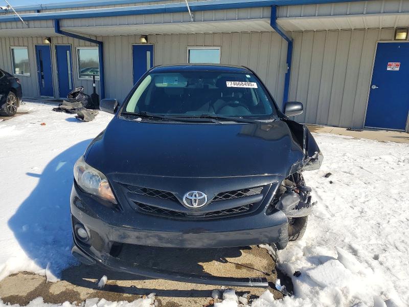 Photo 5 from auction – 2011 TOYOTA COROLLA with VIN 2T1BU4EE4BC618455