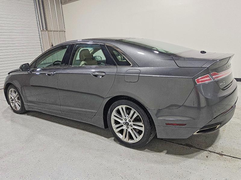 Photo 2 from auction – 2016 LINCOLN MKZ with VIN 3LN6L2G93GR616623