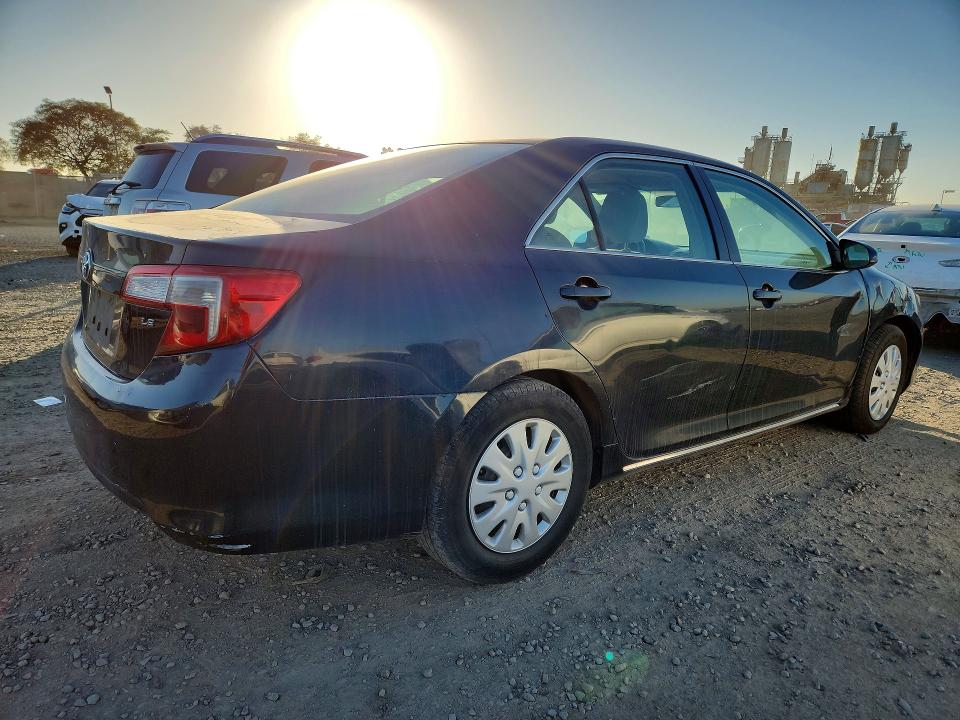 Photo 3 from auction – 2012 TOYOTA CAMRY BASE with VIN 4T4BF1FK9CR173021