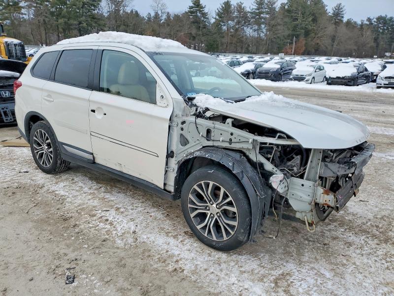 Photo 4 from auction – 2016 MITSUBISHI OUTLANDER with VIN JA4AZ3A31GZ007379