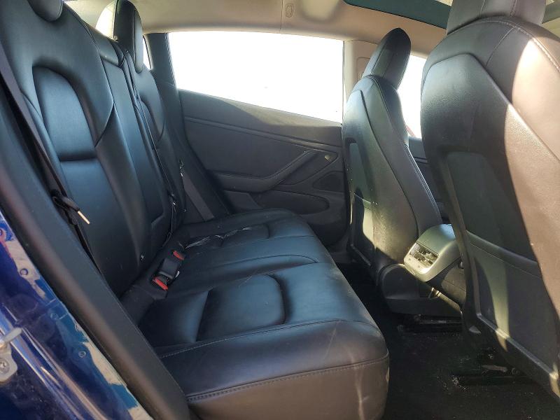 Photo 10 from auction – 2018 TESLA MODEL 3 with VIN 5YJ3E1EA7JF075724