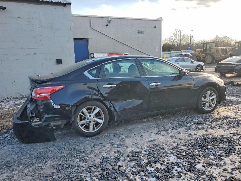 Photo 3 from auction – 2013 NISSAN ALTIMA 2.5 with VIN 1N4AL3AP2DC111202